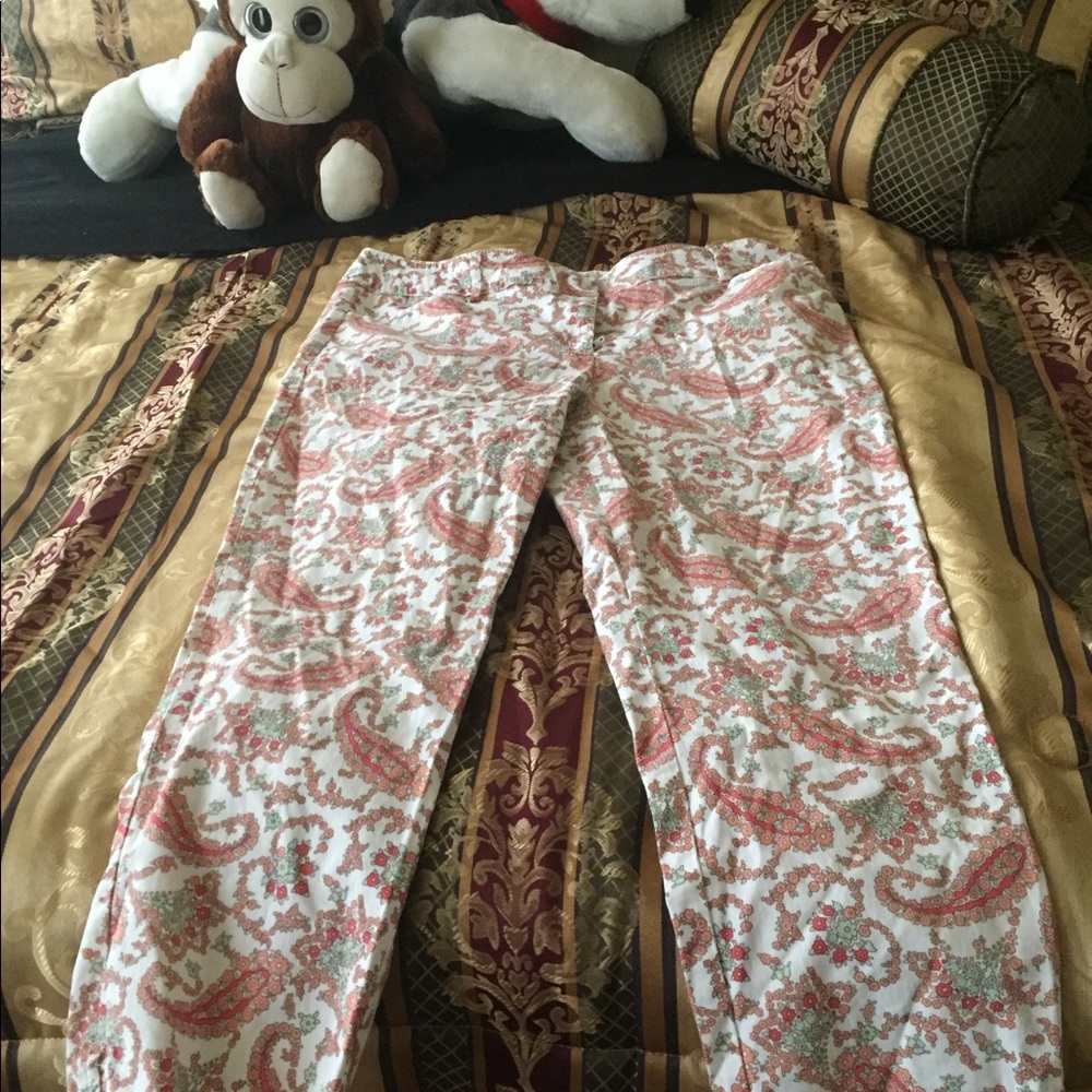 Clothes - Picture 8 of 8